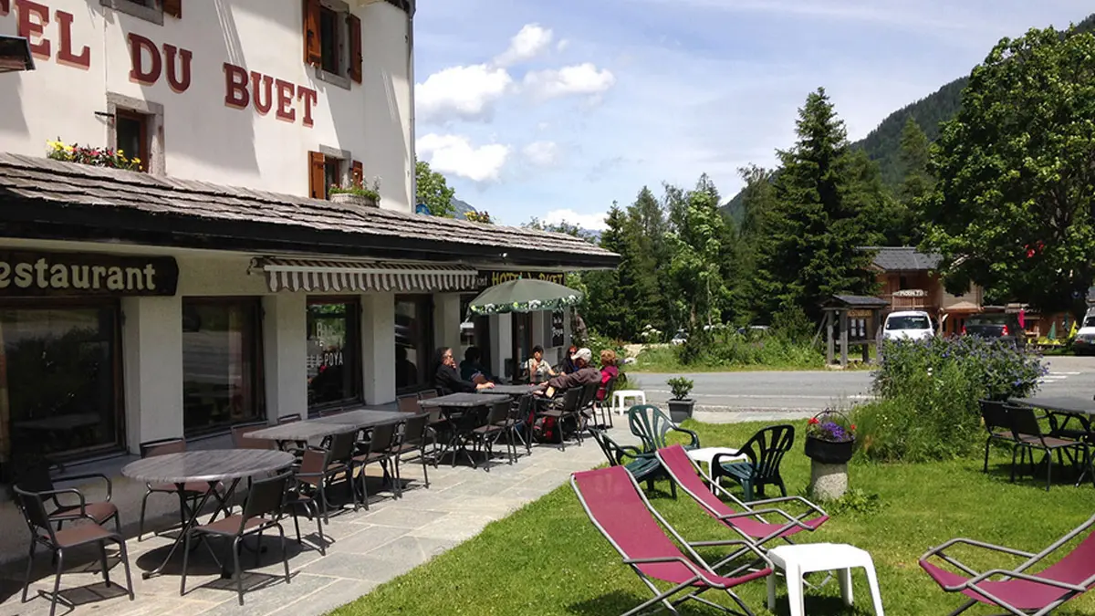 restaurant du buet en été