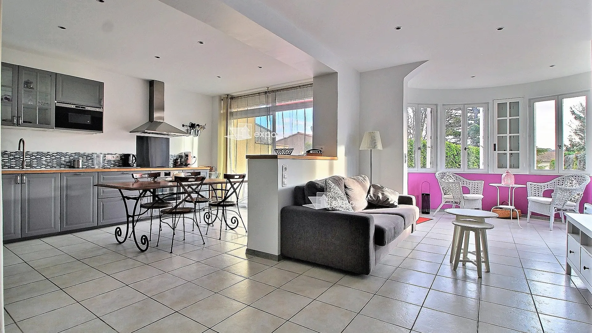 Le Lavandin salon cuisine