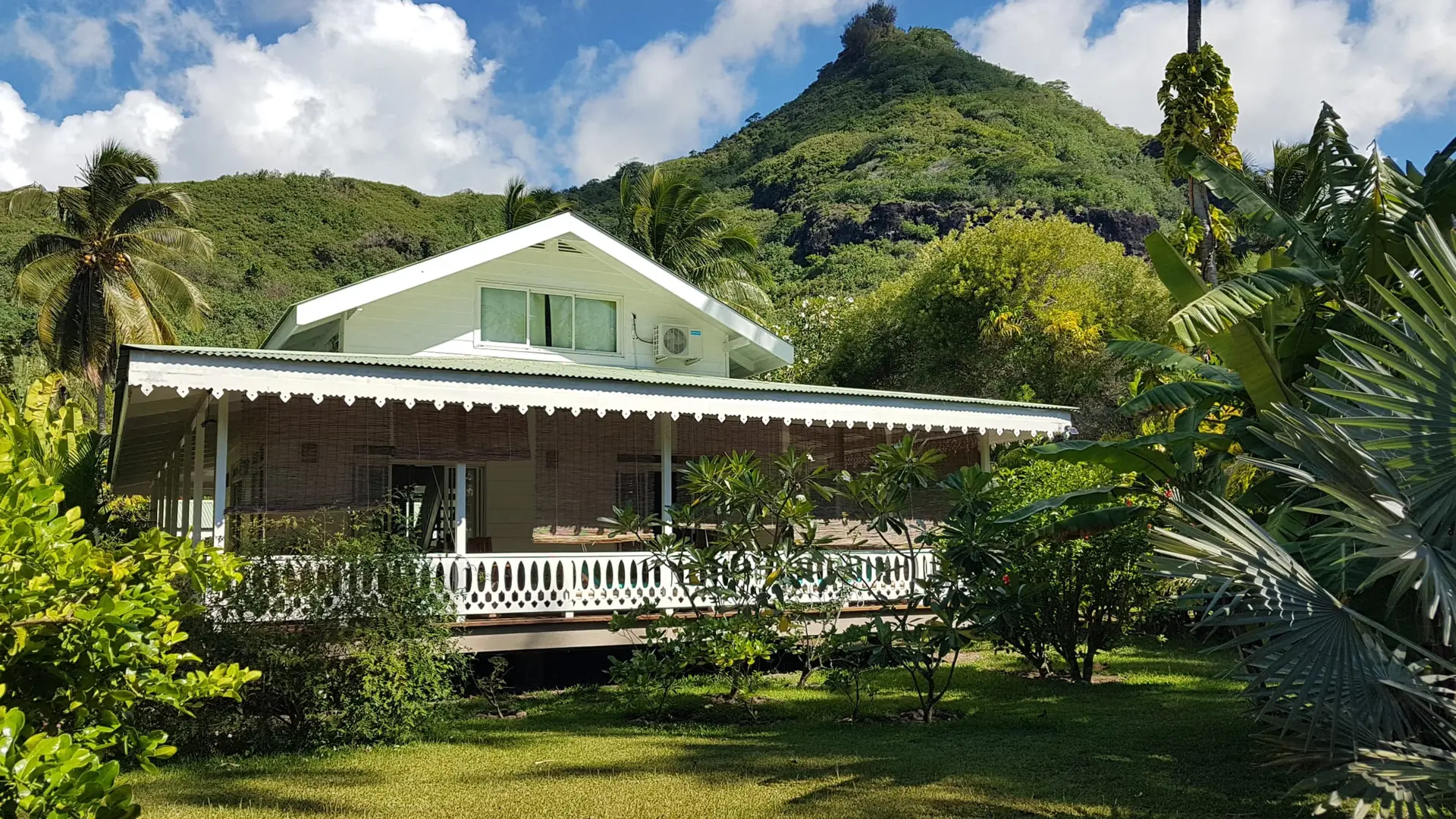 Villa Iris - Tahiti Homes