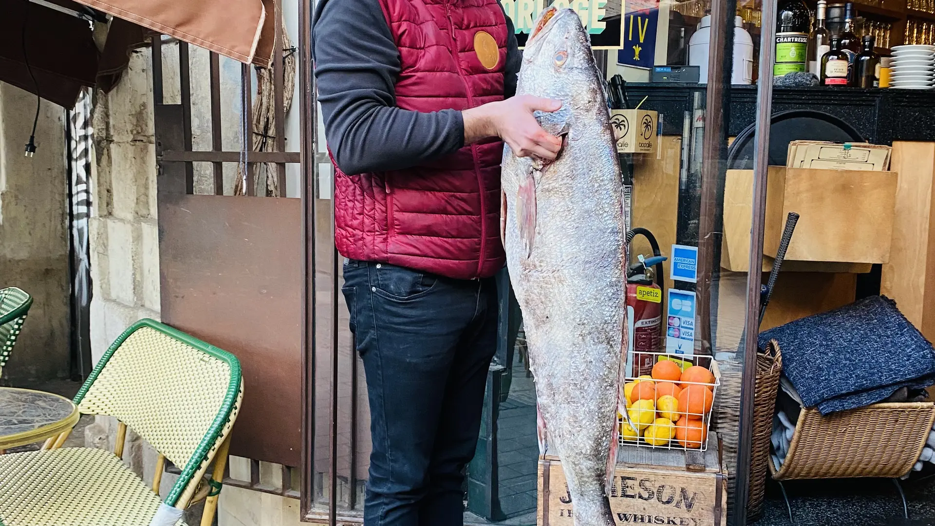 gros poisson pêché