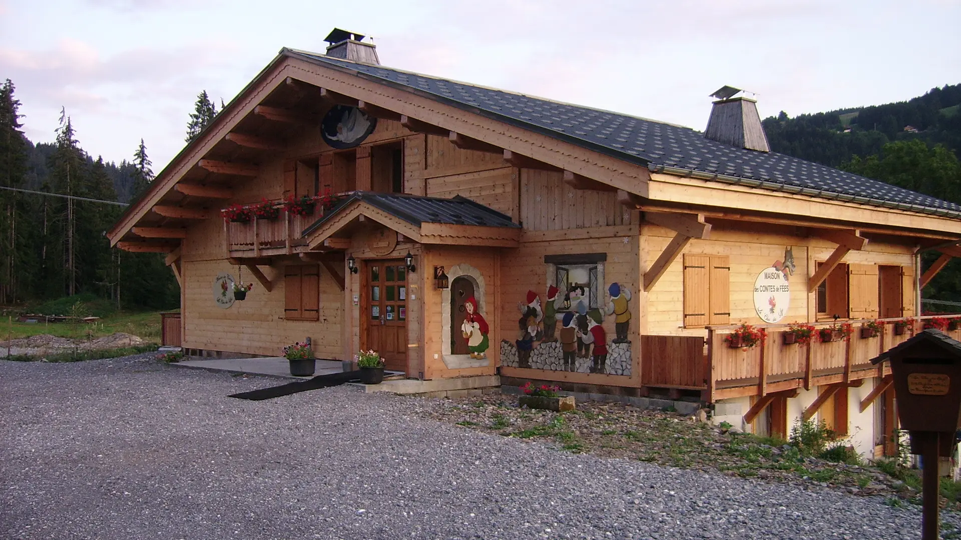 maison des contes de fées