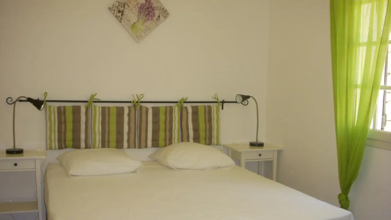 La Chambre Verte (en Bas pour deux personnes)