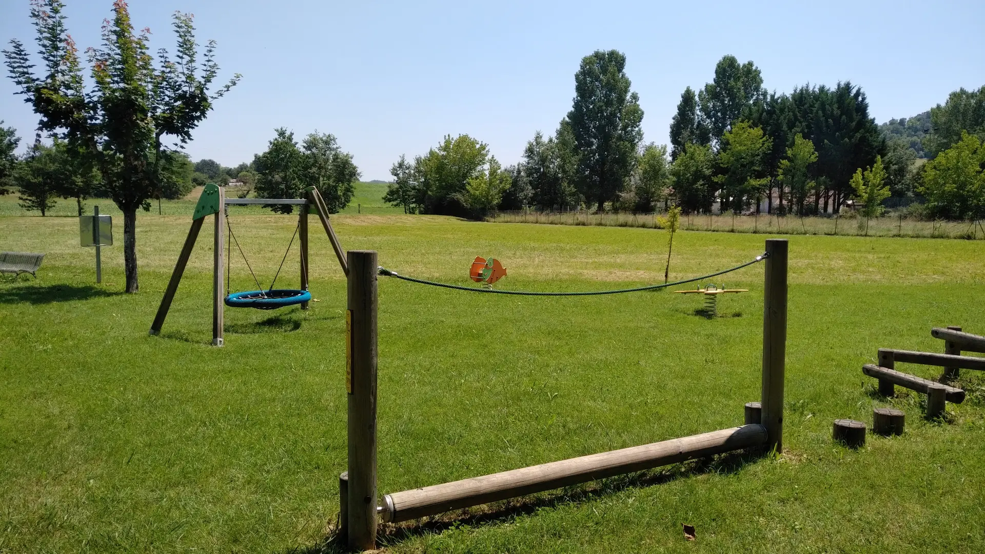 aire de jeux de Lauzerte