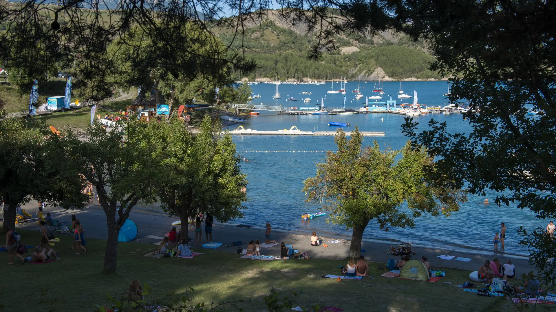 Plage des Pommiers, Baie St-Michel - Chorges