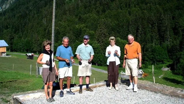Partie de pétanque