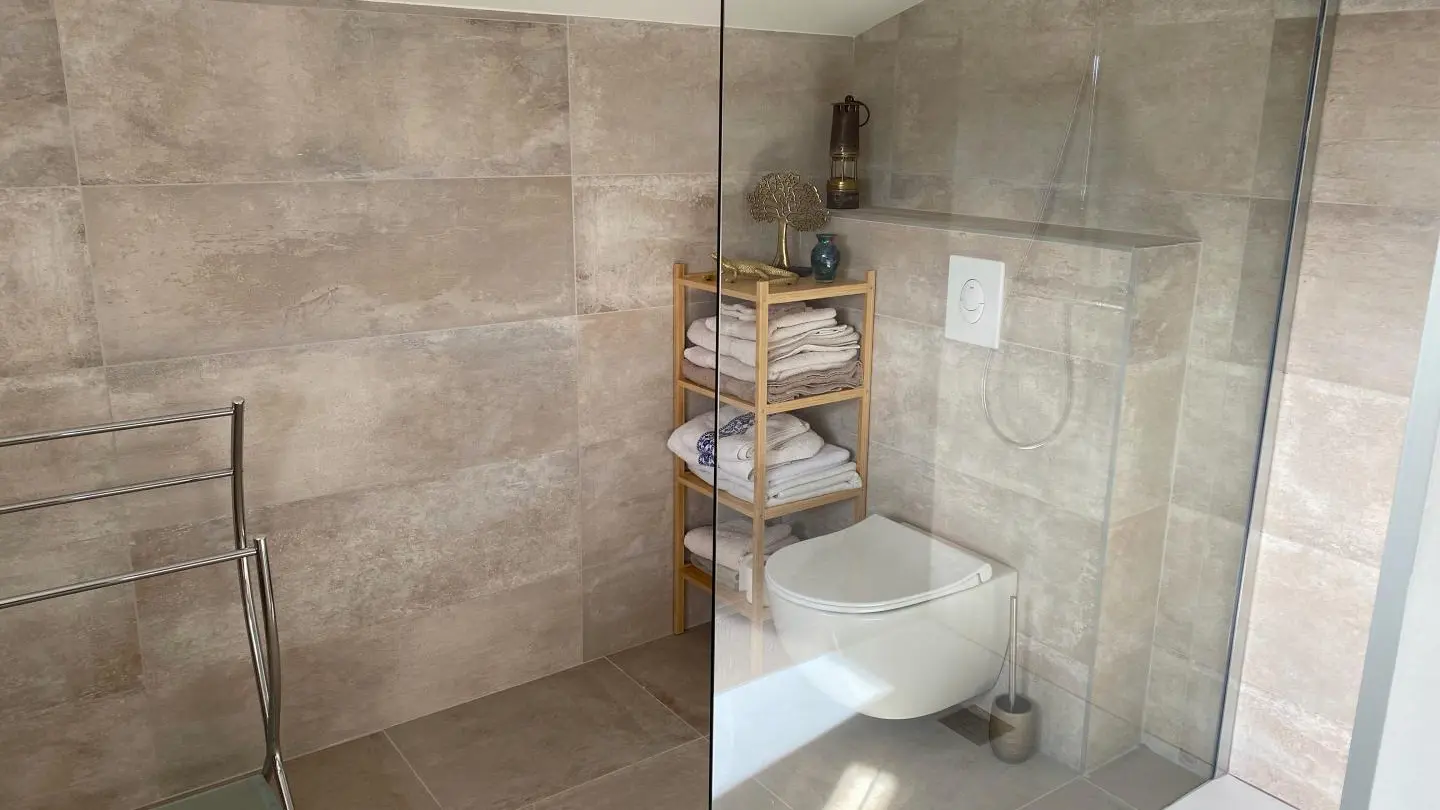 Salle d'eau-Chambre d'Hôtes-Biot-Gîtes de France Alpes-Maritimes