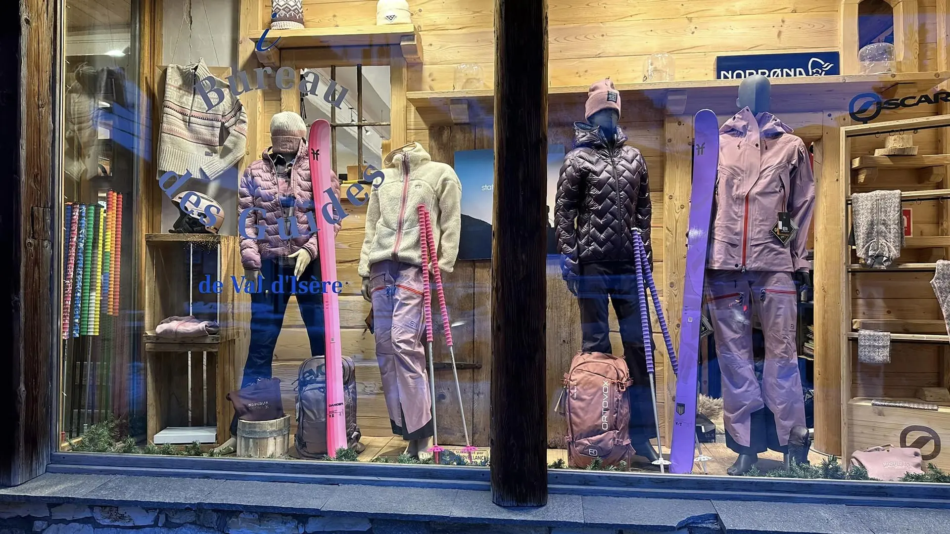 Boutique extérieur - Mountain Pro Shop