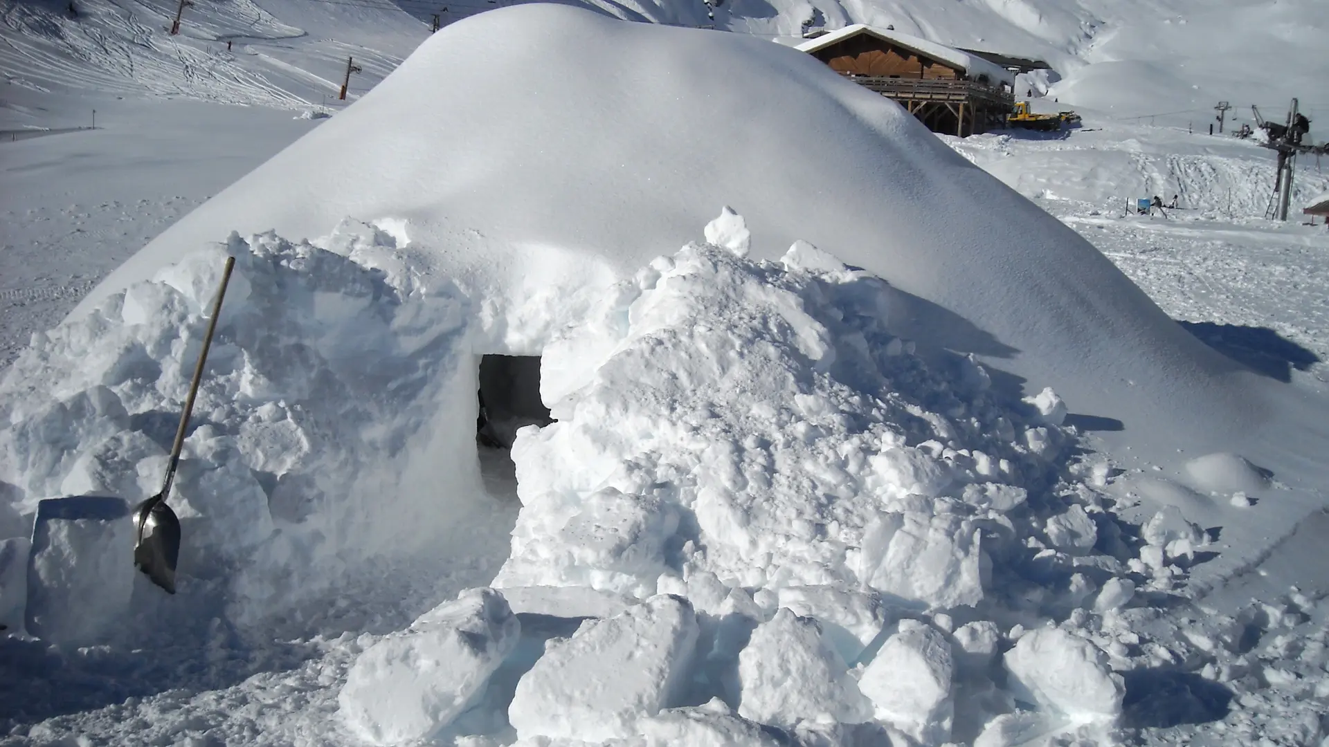 Village d'igloos Alpi Traîneau