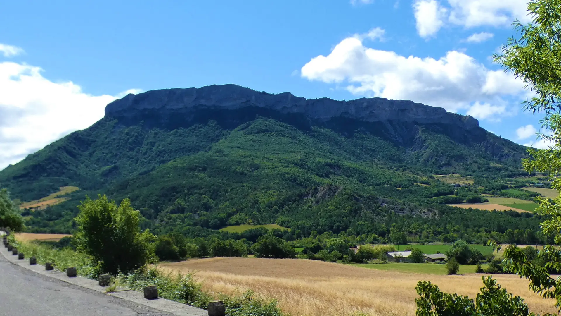 Vue sur le Révuaire