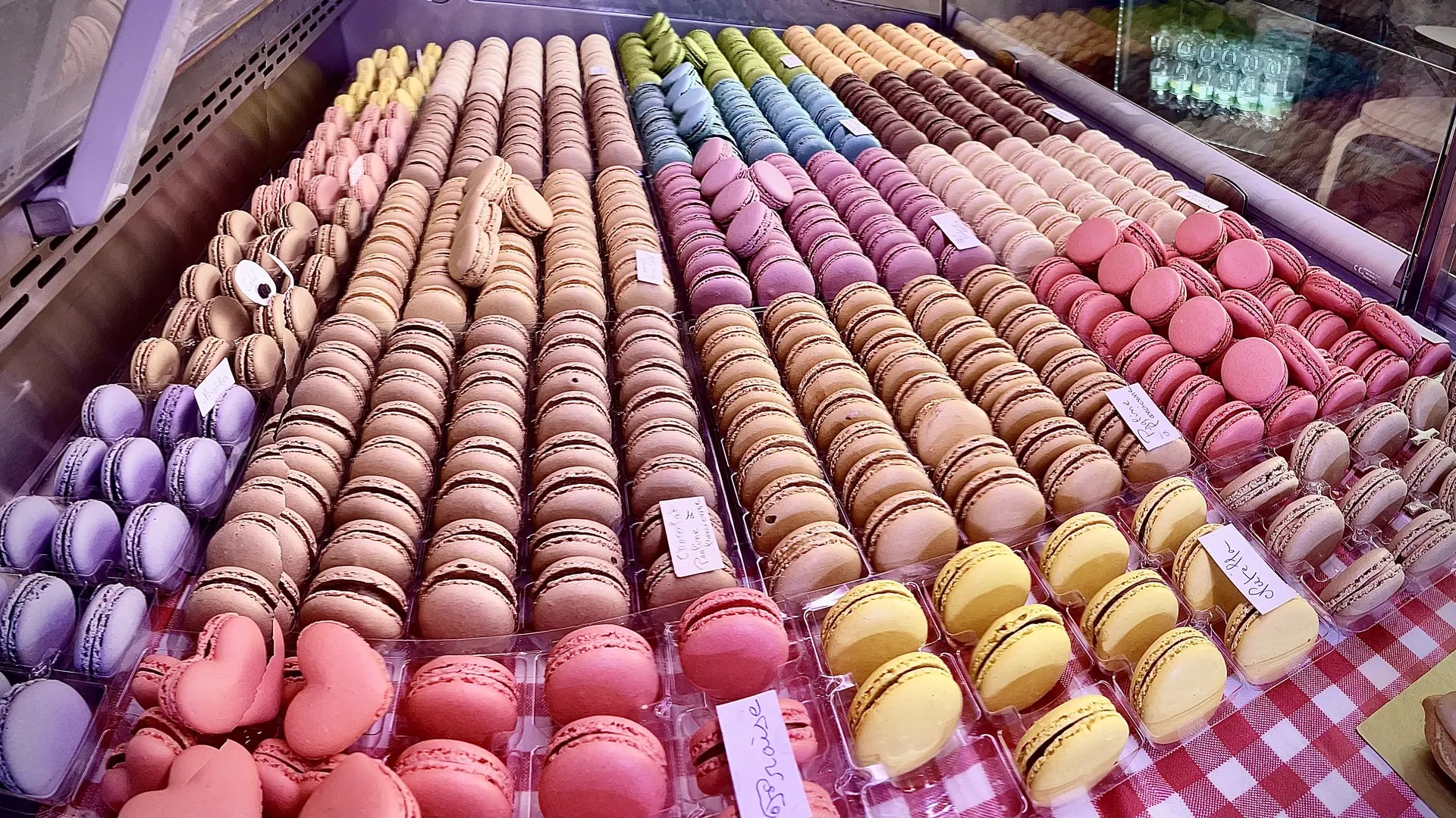 étal de macarons