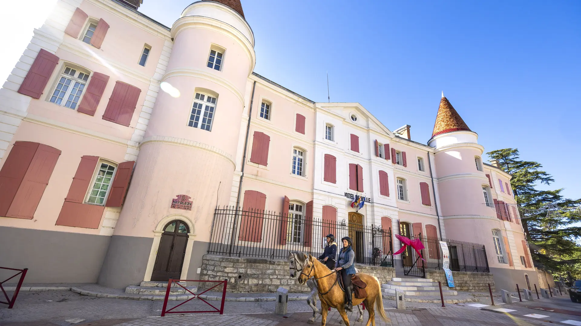 Route Napoléon à Cheval à Malijai