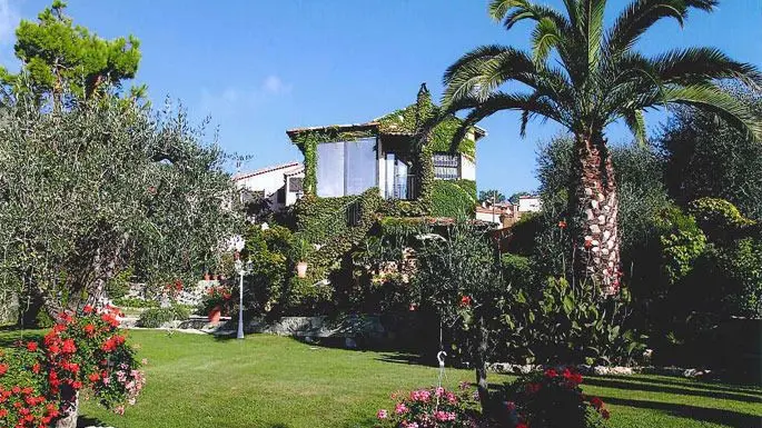 Gîte Le Jardin des Cinq Sens-Espace extérieur-Tourrette-Levens-Gîtes de France des Alpes-Maritimes