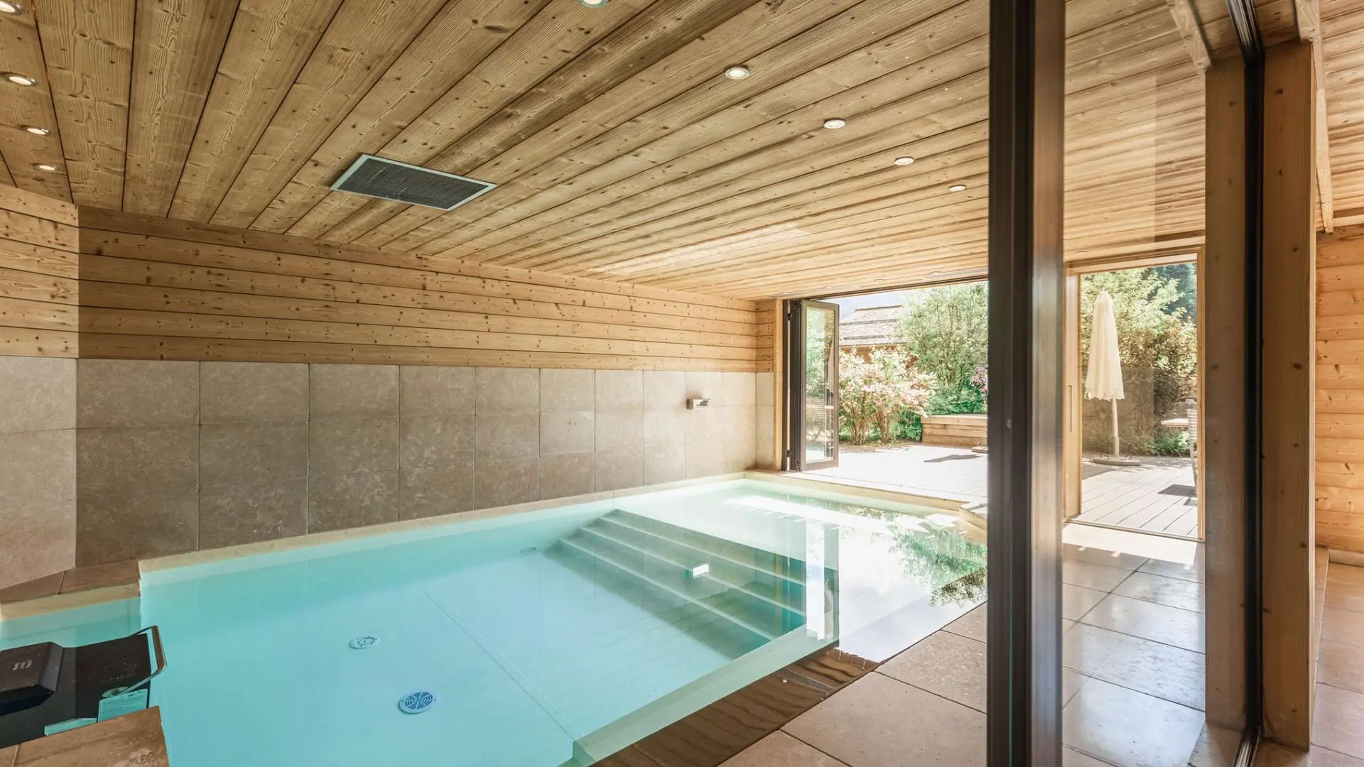 Piscine de la résidence