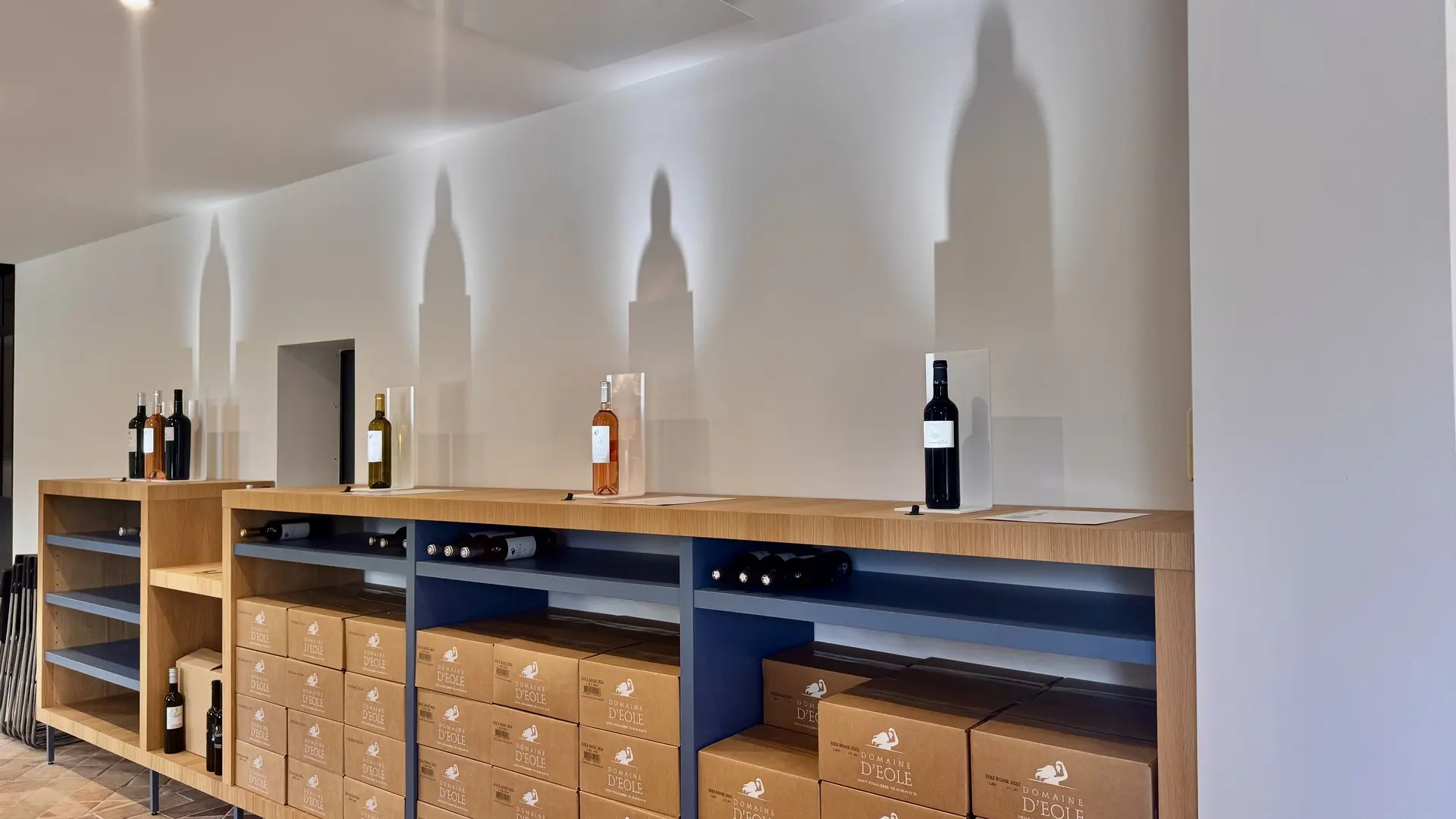 Weingut Domaine d'Eole in Eygalières Boutique