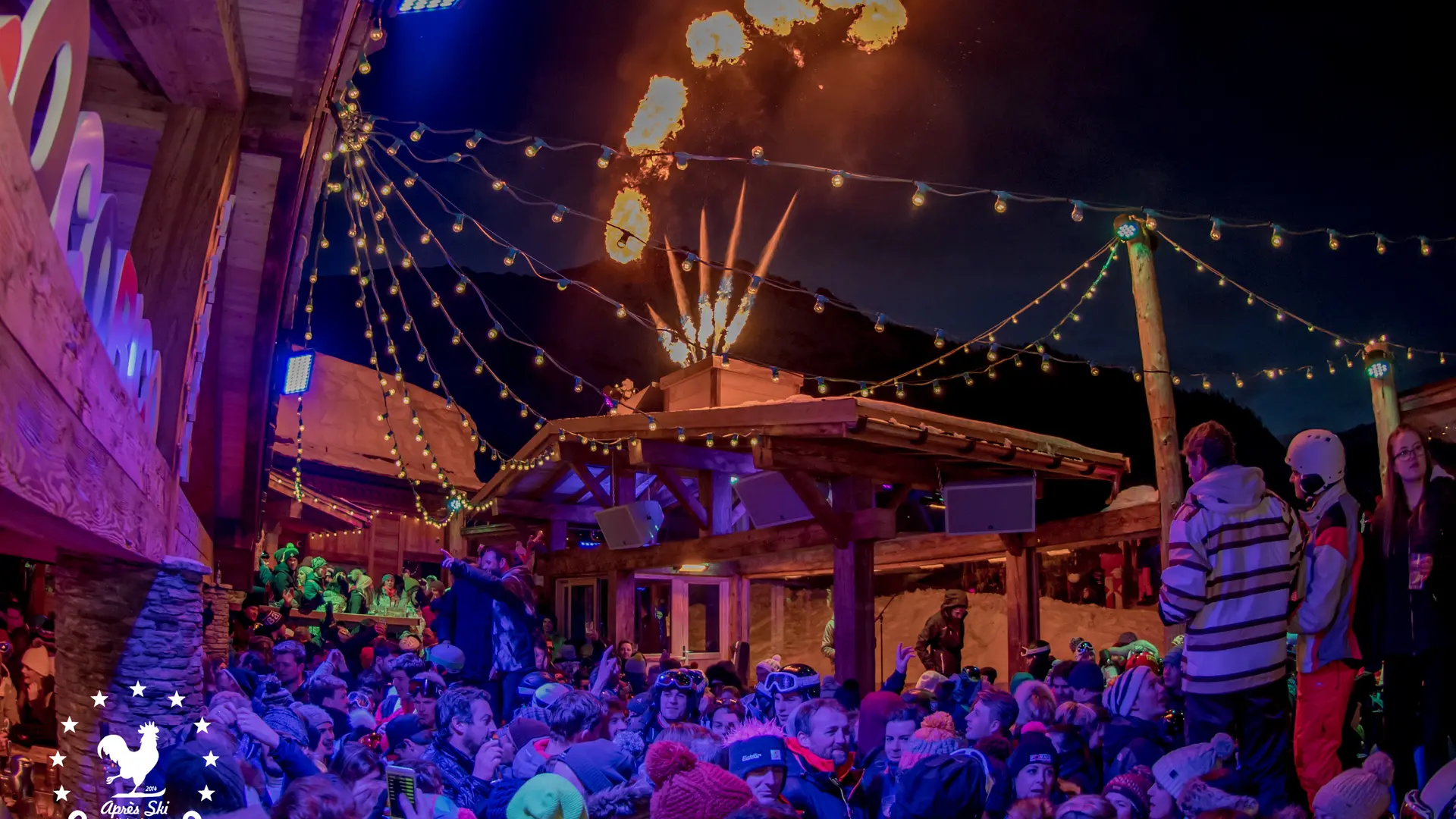 Ambiance de nuit et de fête - Cocorico Après-ski Val d'Isère