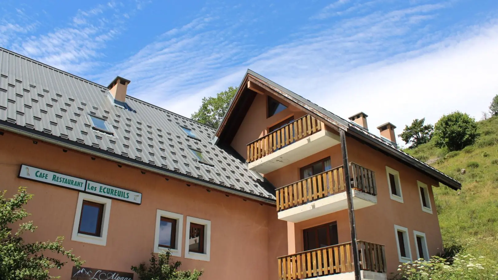 Gîte Les Biches-Roubion les Buisses-Gîtes de France des Alpes-Maritimes
