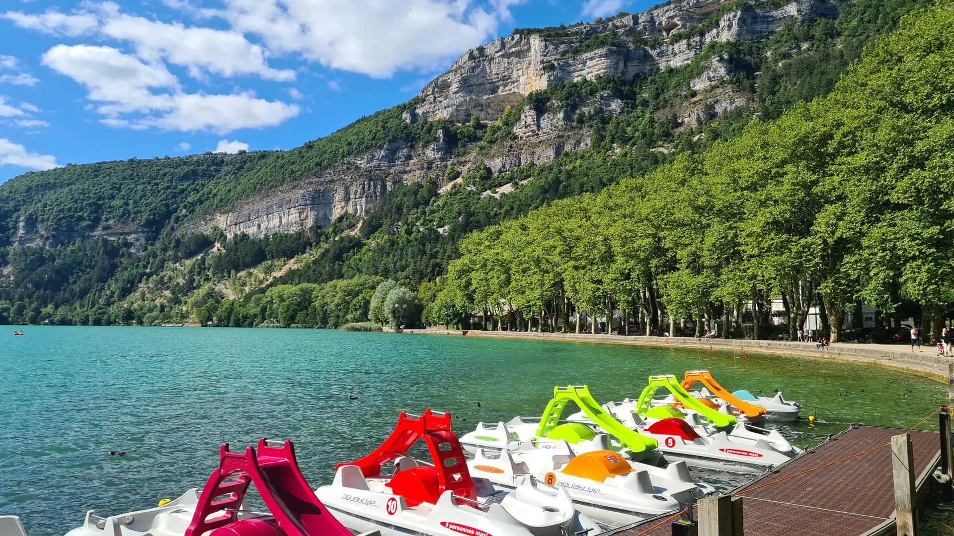 Apéro suspendu au coucher du soleil_Nantua