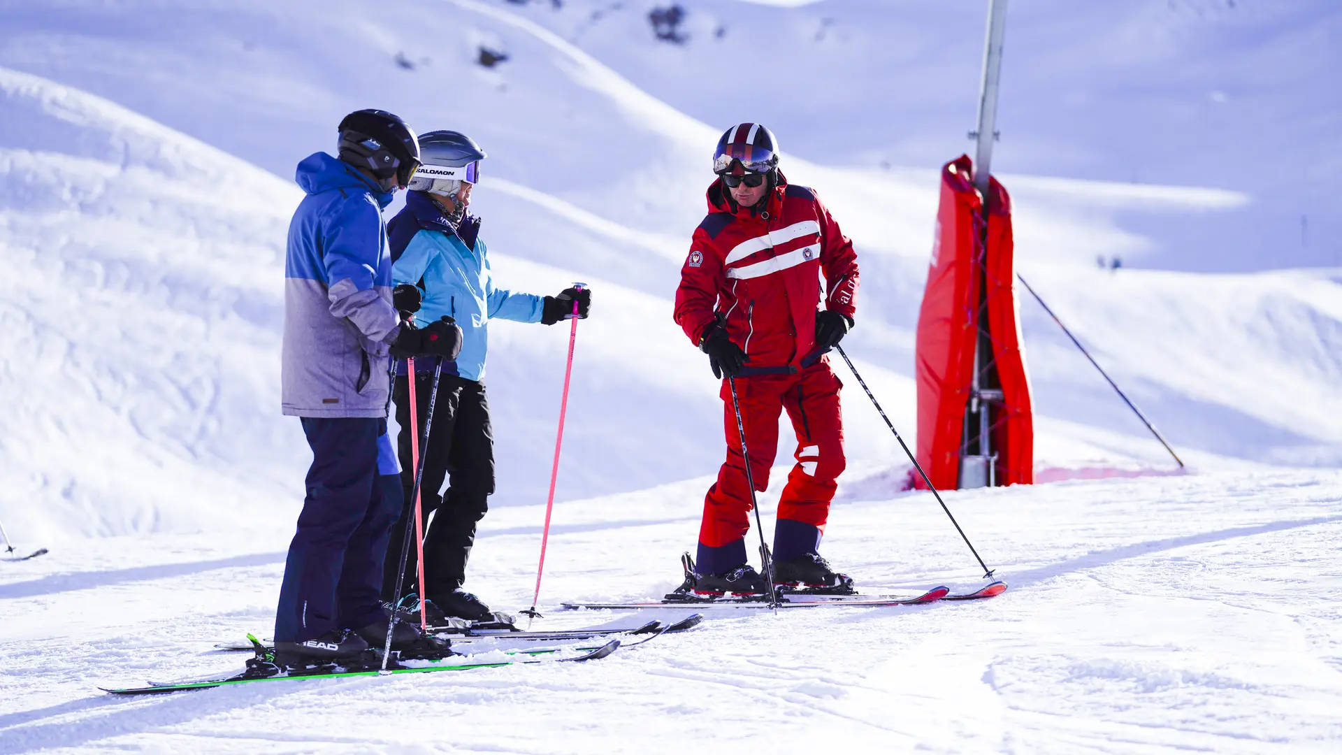 Whether you need personalised coaching or just want to discover our ski area_ESF_Val d'Isère