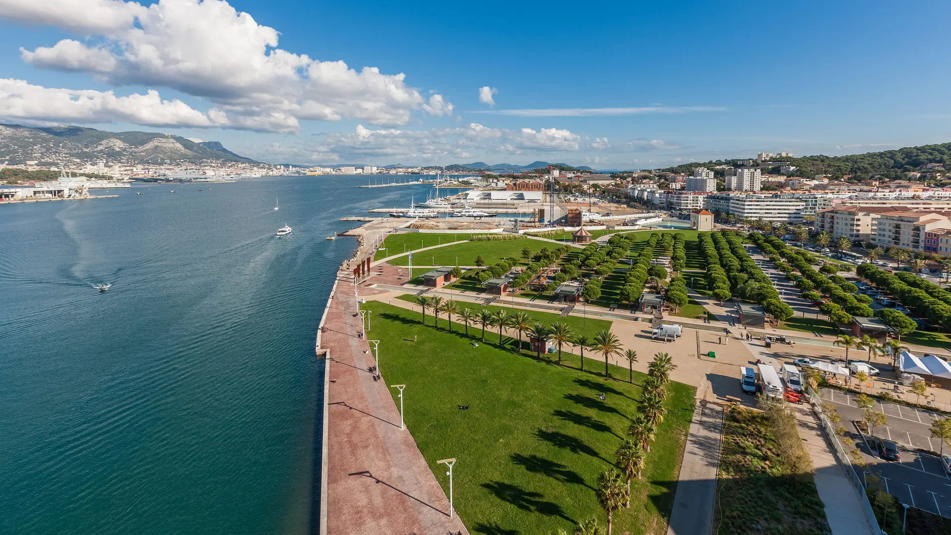 Vue panoramique du Pont des Chantiers