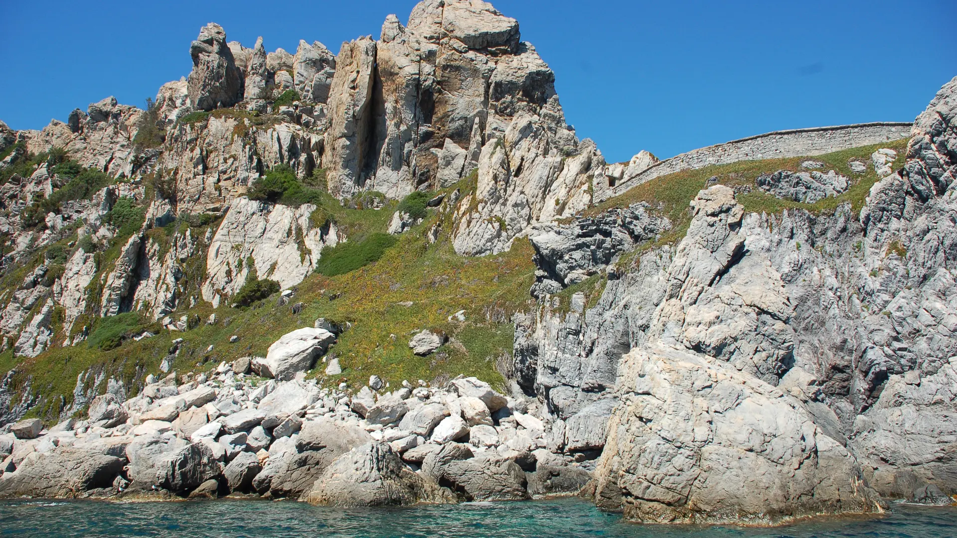 îles d'or évasion - excursions en bateau