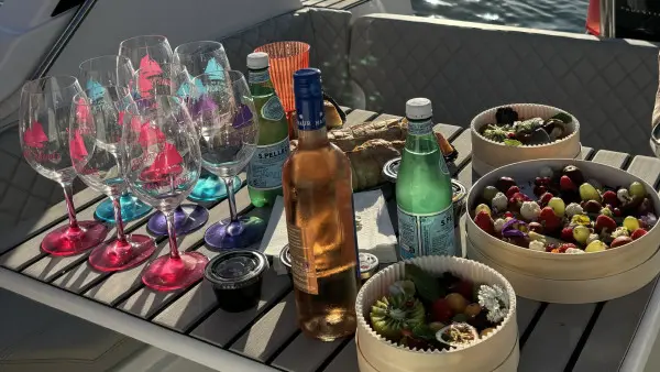 SUNSET EN BATEAU PRIVATISÉ ALL INCLUDE