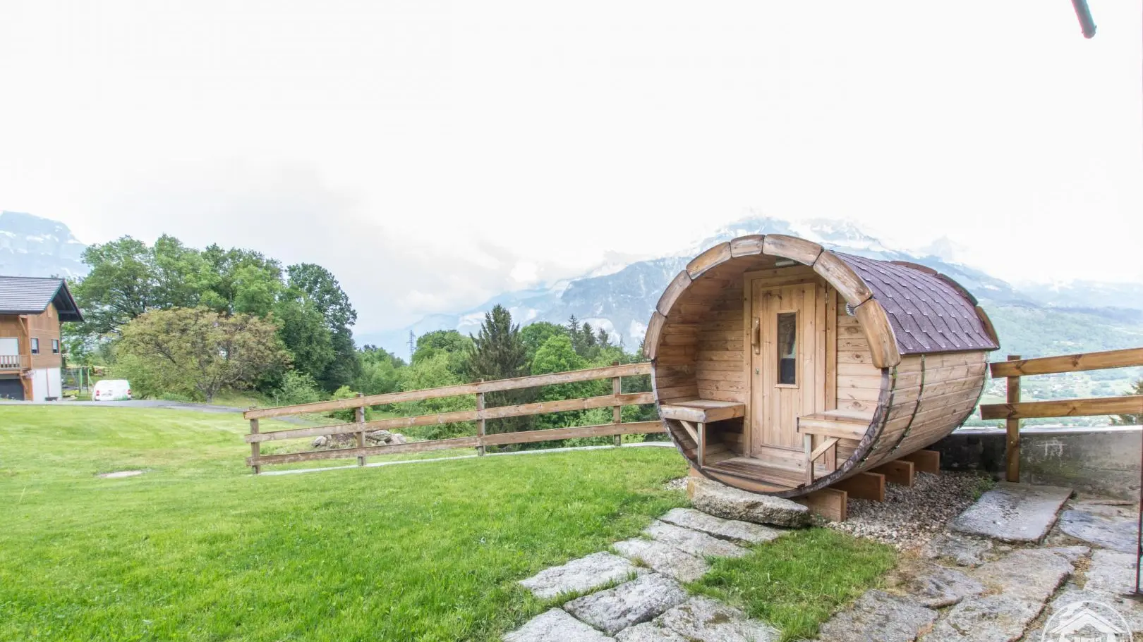 Sauna commun - vue vallée et Massif du Mont-Blanc