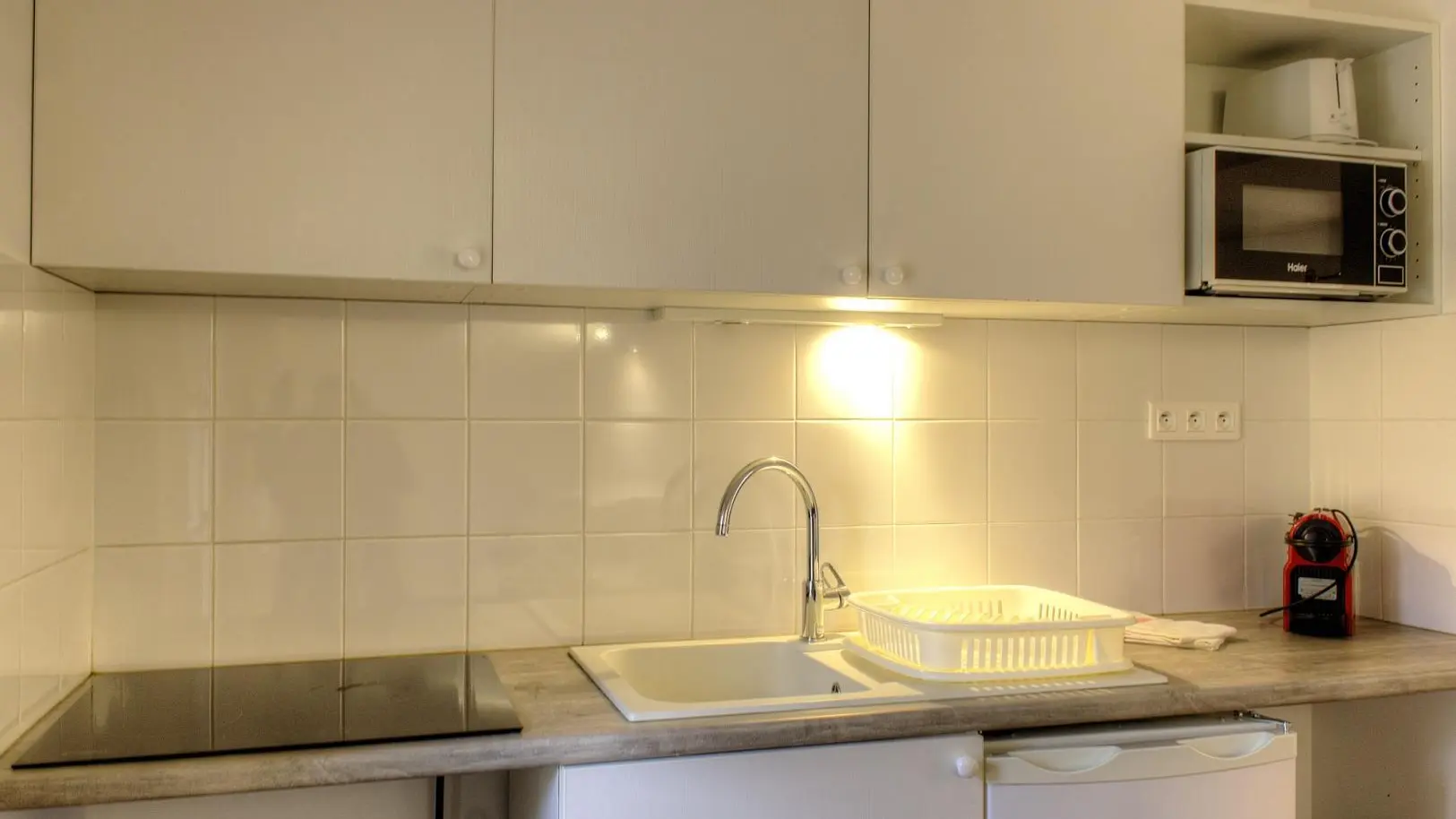 Gîte Lavande-Kitchenette-Chateauneuf de Grasse-Gîtes de France Alpes-Maritimes