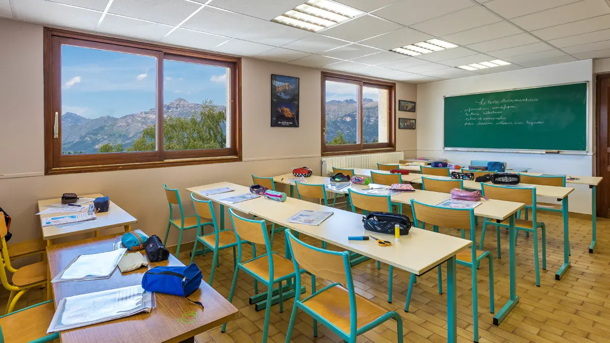 Centre de vacances L'Arche, station de ski d'Ancelle, vallée du Champsaur