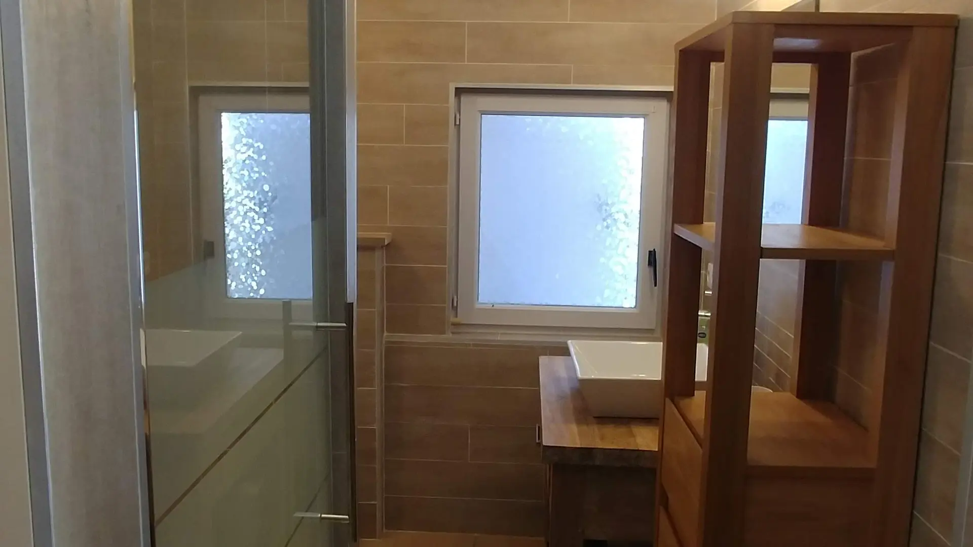 Salle de bain chambre 3