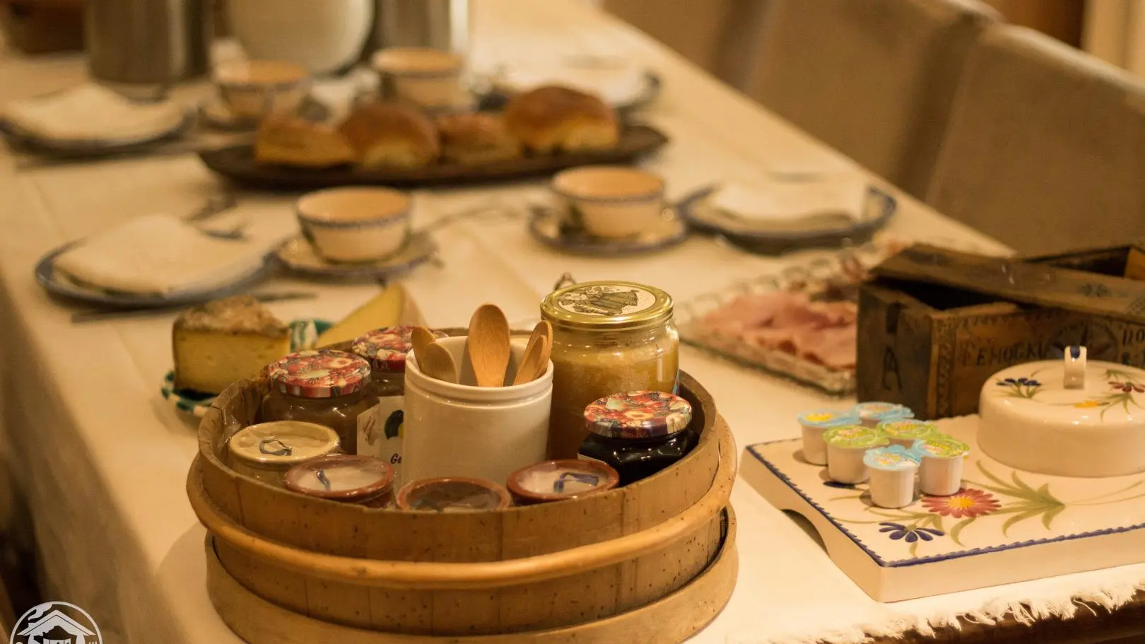 Petit déjeuner dans la salle à manger