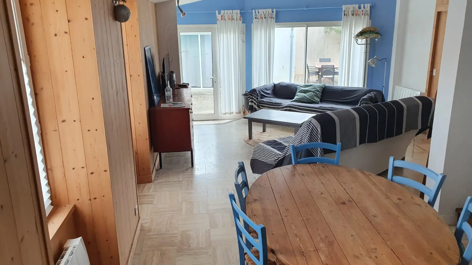 Wohnzimmer