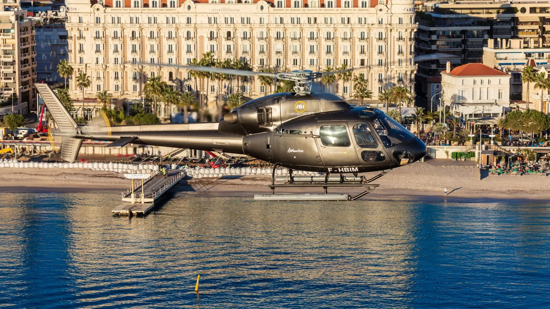 Azur Hélicoptère Cannes