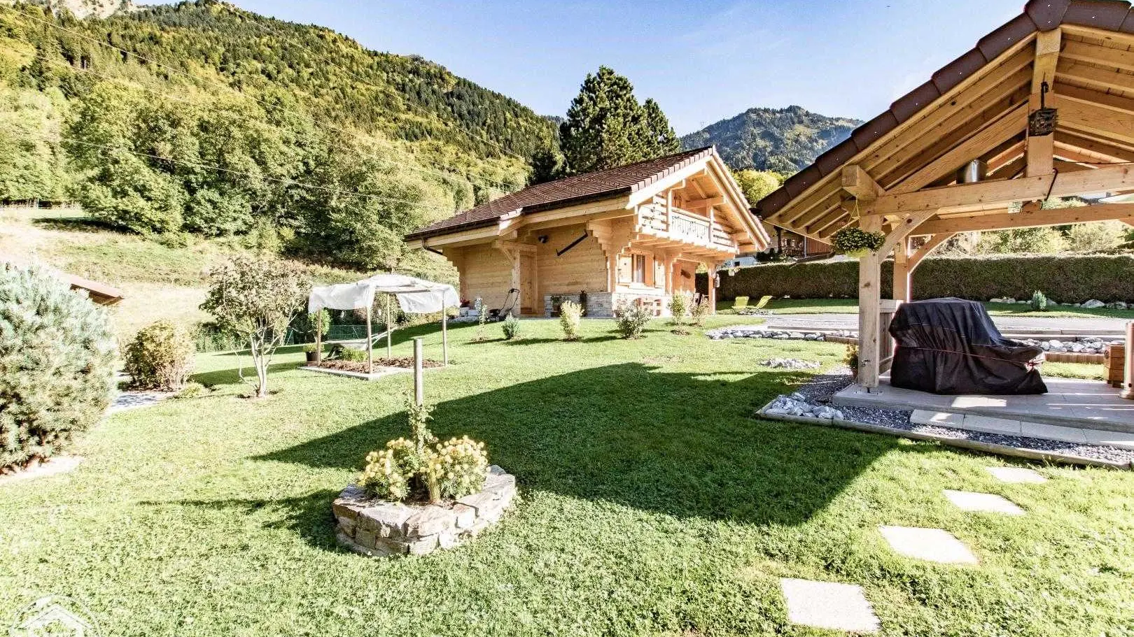 Espace extérieur aménagé