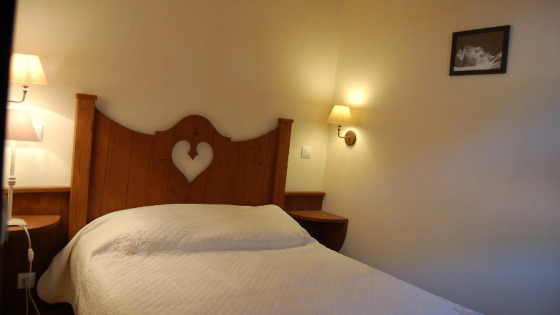 3-pieces-alpaga-chambre-double-chor-serre-chevalier-villeneuve