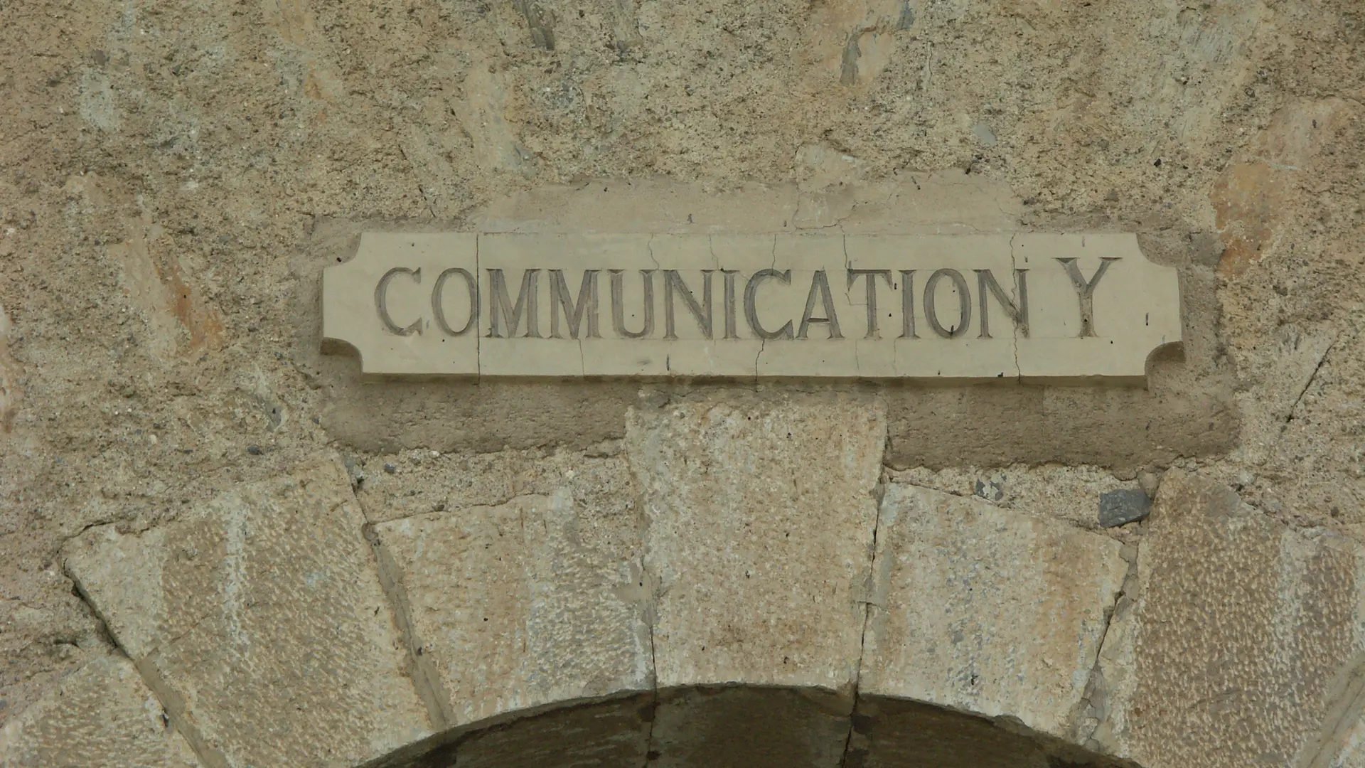 Communication Y