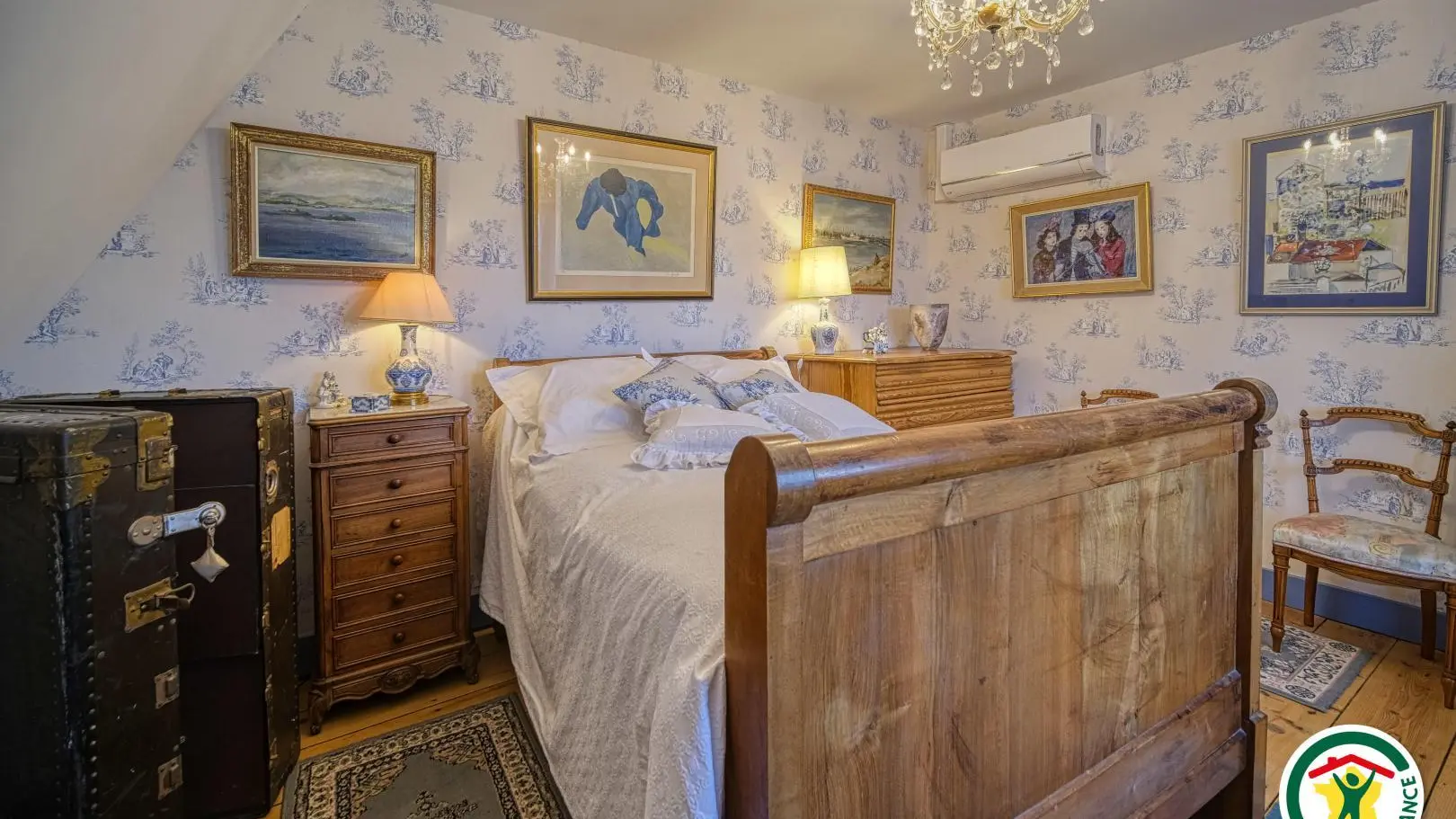 Chambre BLEUE climatisée : lit 1x120