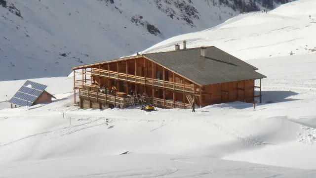 Extérieur Hiver du Refuge Agnel