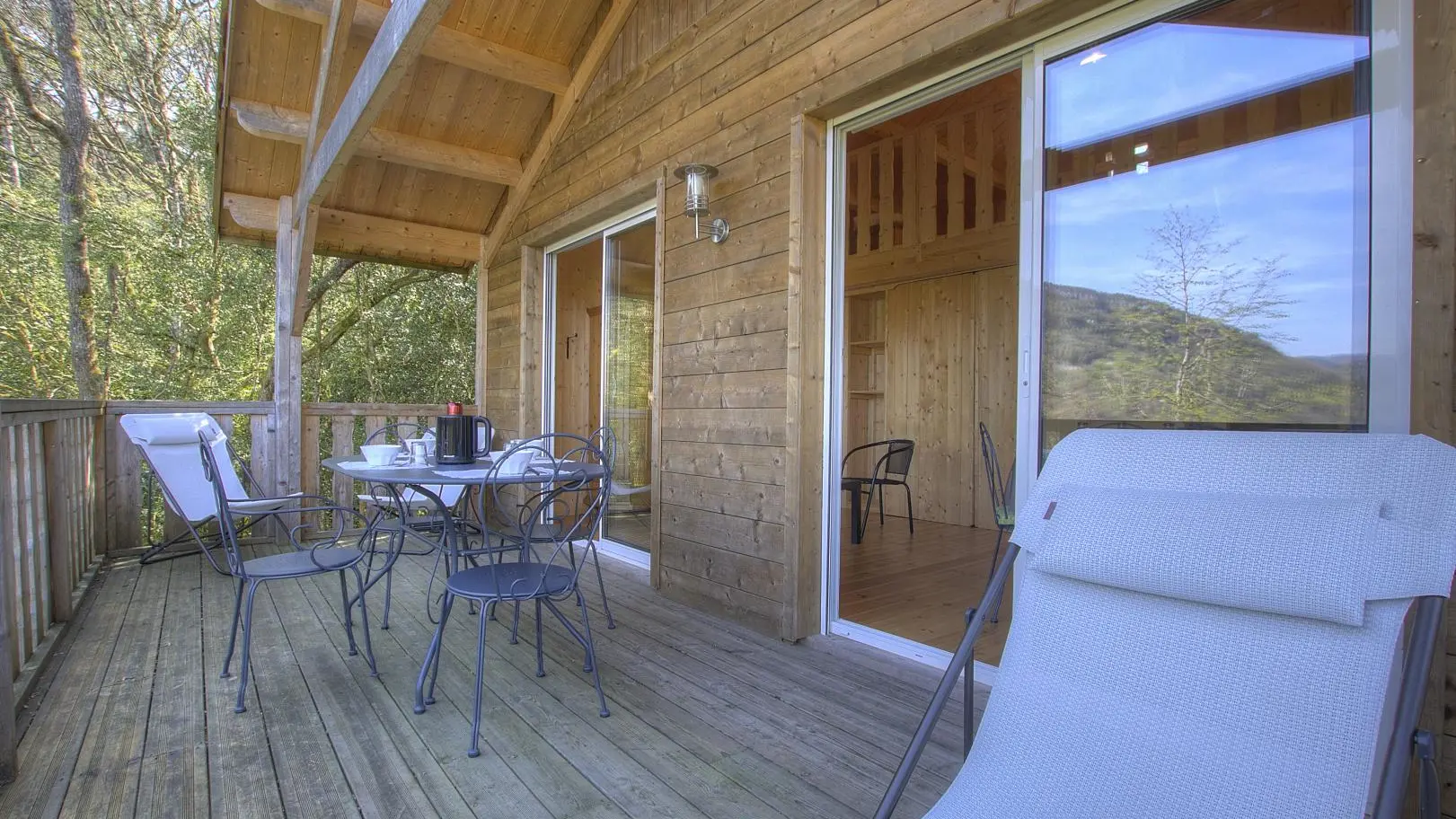 Une grande terrasse pour le bonheur de tous.