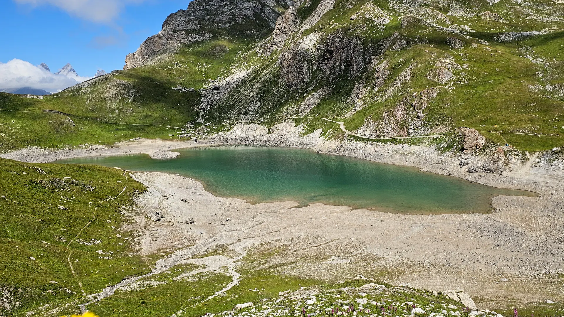 Tour des Cerces-Lac du Grand Ban