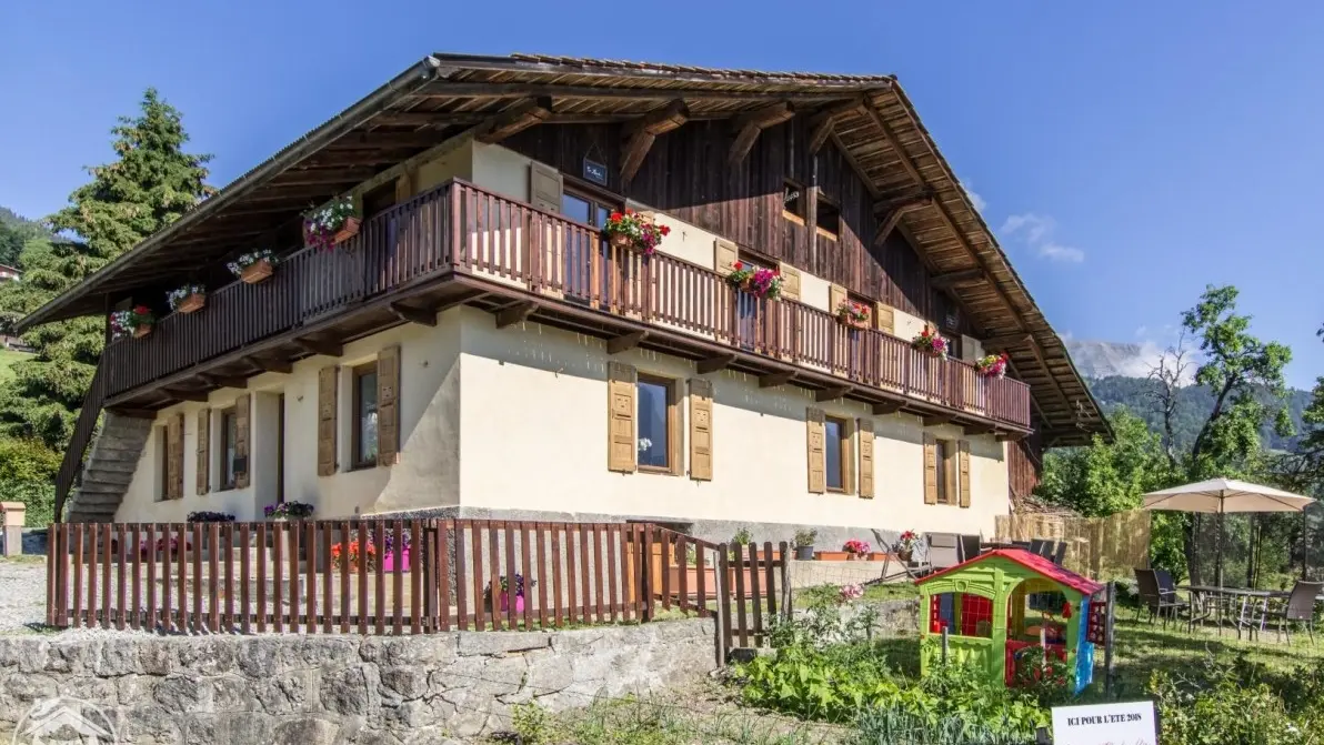 La Ferme vu d'extérieur