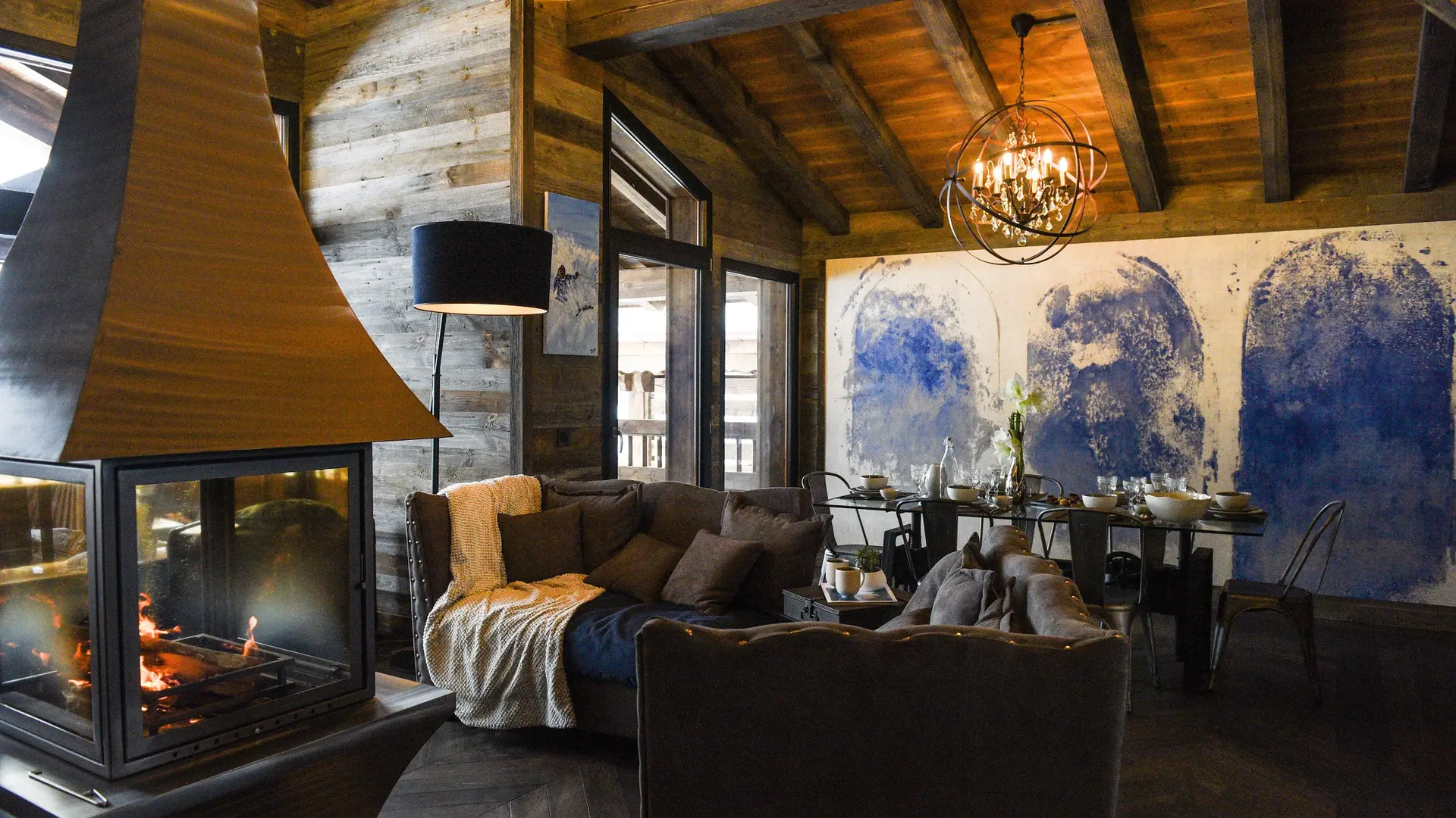 chalet l'atelier de charlotte - salon -cheminée