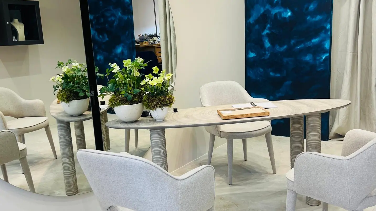 Salon d'accueil au coeur de la boutique de L'Isle-sur-la-Sorgue M.SMETS