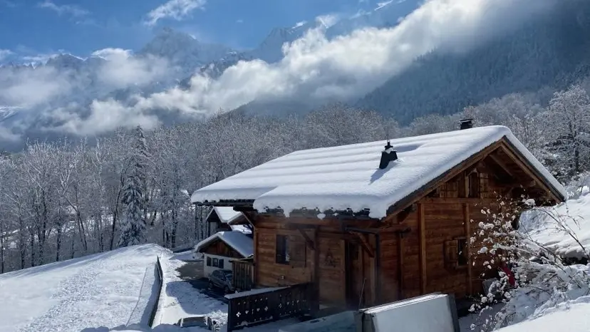 chalet SPA 3ch au houches 500M des piste 200m du centre