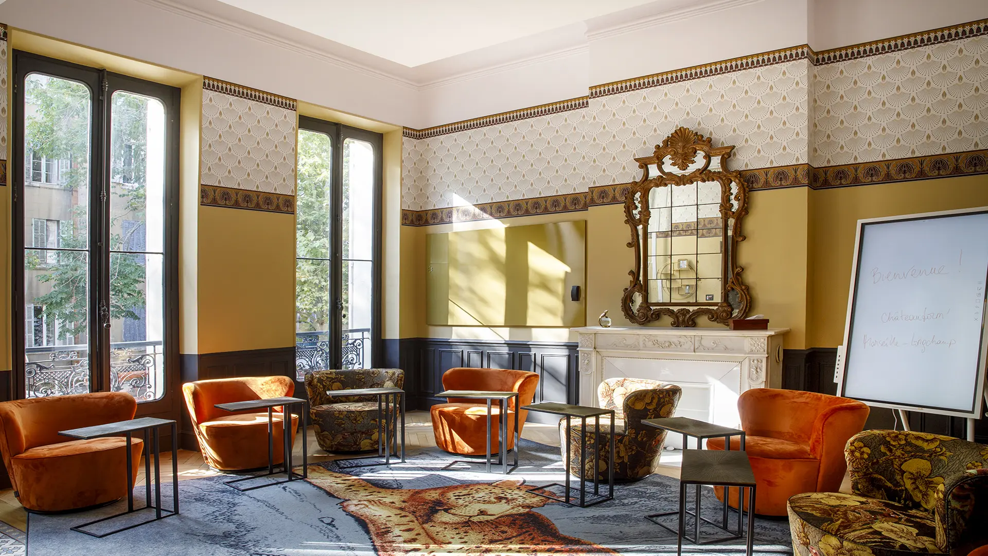 Salle de Réunion Informelel