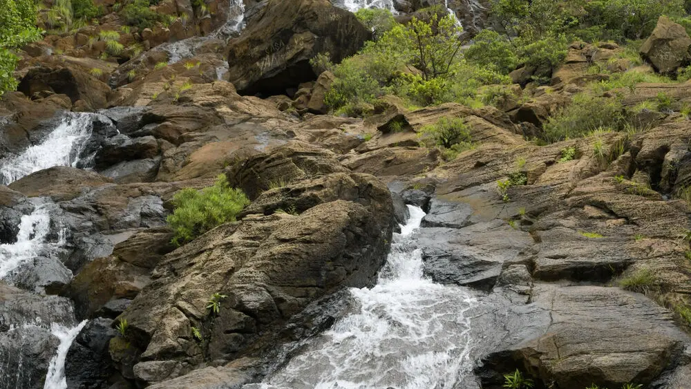 Cascade Wadiana / Cascade de Goro