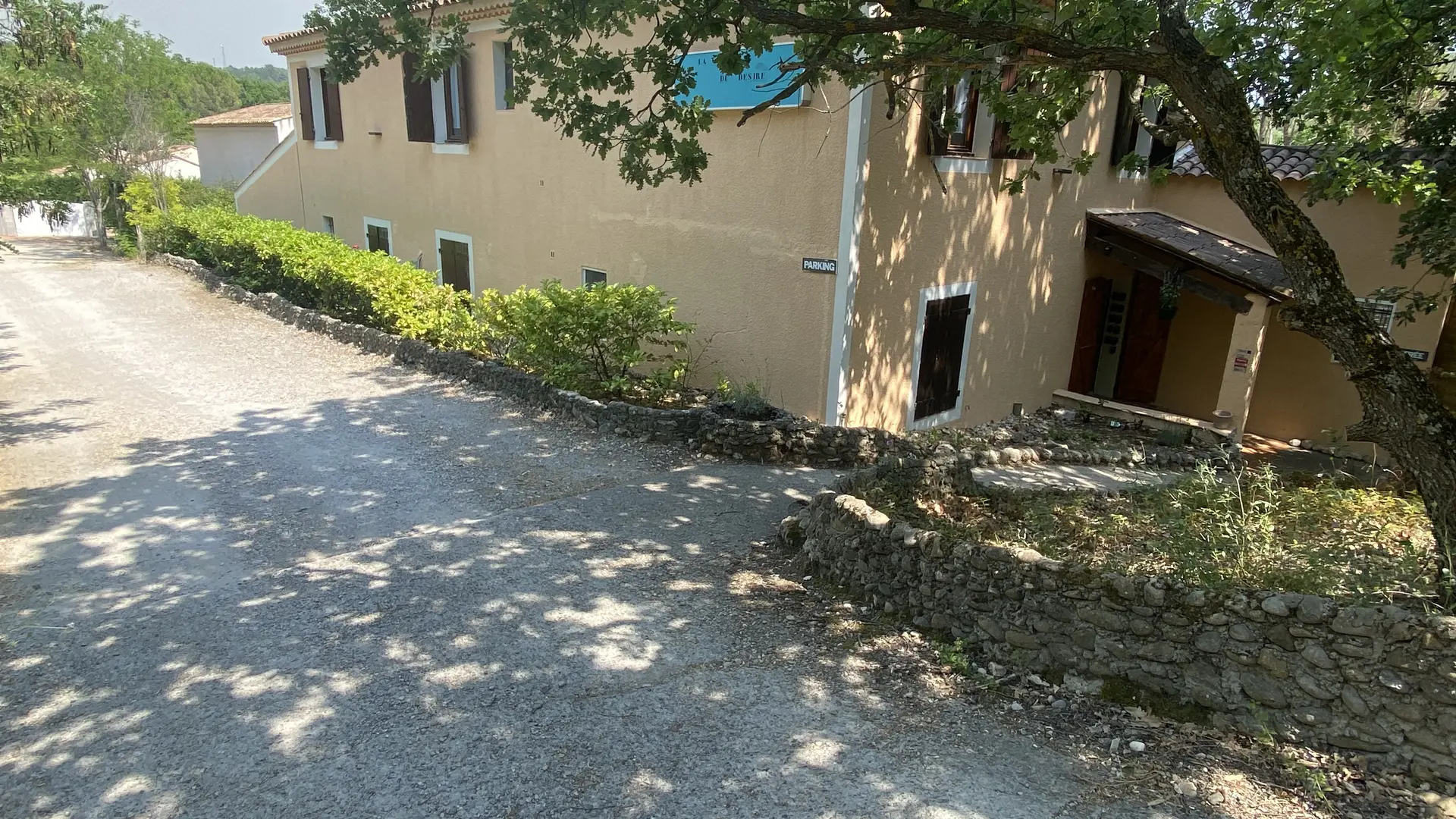 La Cigale du Désire - Parking