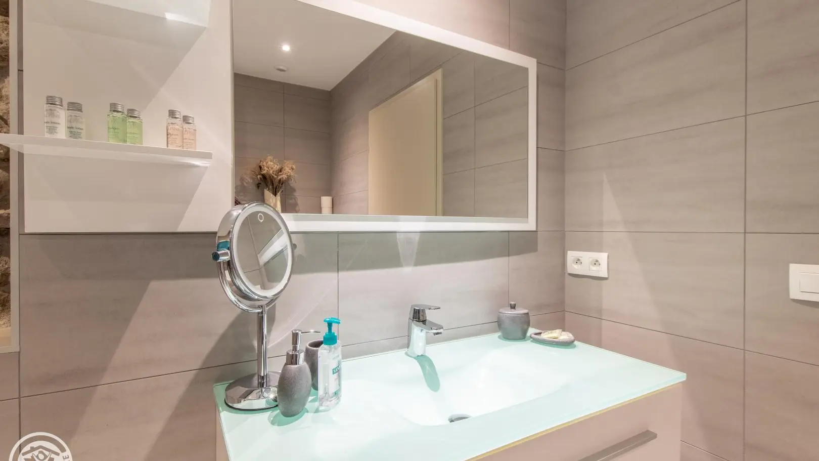 Chambre Le Parmelan - Salle d'eau