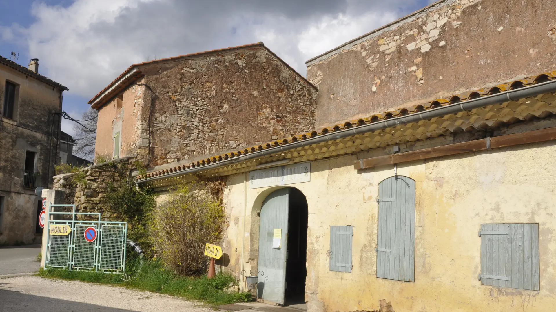 La coopérative oléicole du Moulin des Cinq Ponts à Cuers