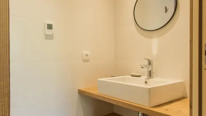 Rez-de-chaussée
Salle de bain 1