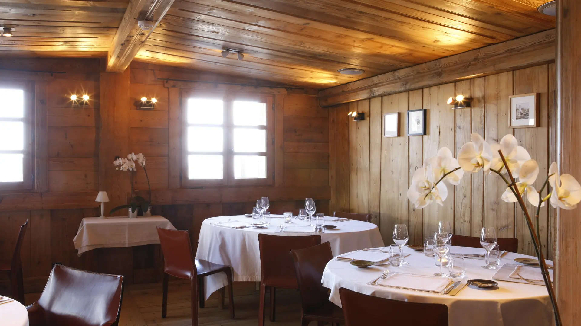 Petite salle de restaurant